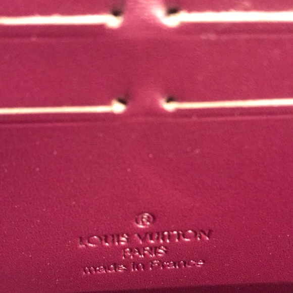 Louis Vuitton Monogram Vernis Wallet - Picture 4 of 4